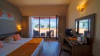 Отель Park Hotel Odessos Золотые Пески Стандартный двухместный номер с 2 отдельными кроватями и видом на море-3