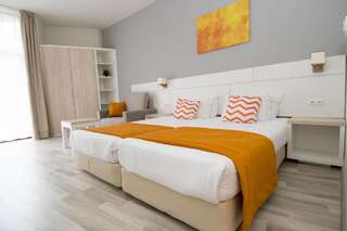 Отель Park Hotel Odessos Золотые Пески Стандартный двухместный номер с 2 отдельными кроватями и балконом-8