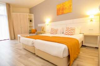 Отель Park Hotel Odessos Золотые Пески Стандартный двухместный номер с 2 отдельными кроватями и балконом-9